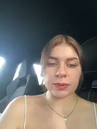 EllyNora stripchat stream image