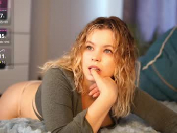 dianaholiday chaturbate stream image