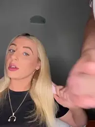 Strongqueen stripchat stream image