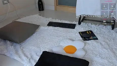 emydollyy stripchat stream image