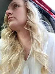 Bondgirl_013 stripchat stream image