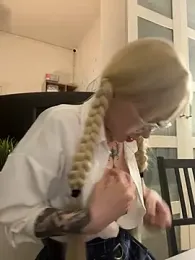 babydolll stripchat stream image