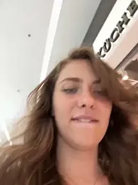 MariiD stripchat stream image