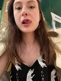 Dina_Tease stripchat stream image