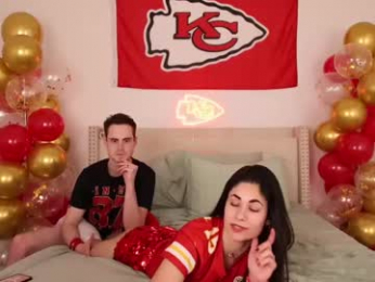 ari_lovexo chaturbate stream image