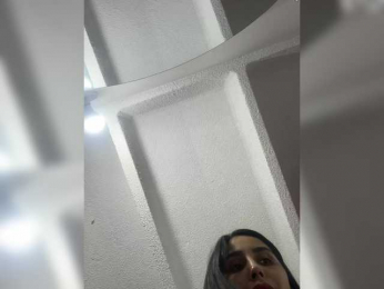 SallyeLeins bongacams stream image