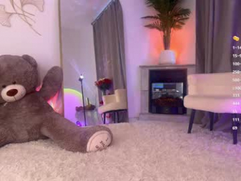 blush_mikki chaturbate stream image