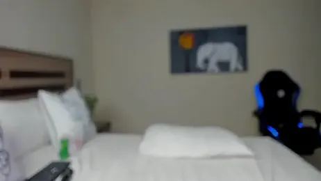 Renee-18 stripchat stream image