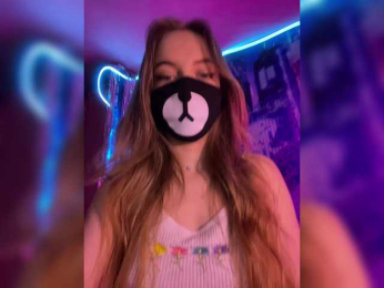 -Summer- bongacams stream image