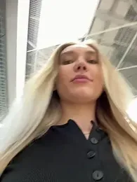 MariaTull stripchat stream image