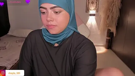 shayla_18 stripchat stream image