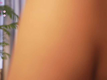 Karollovea bongacams stream image