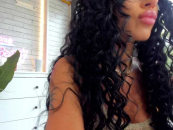 BritneyCharm bongacams stream image