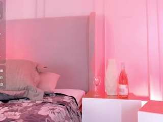 my-friends-mom camsoda stream image