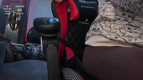 selene_red_ stripchat stream image