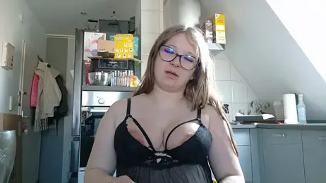 Little-Aylin stripchat stream image