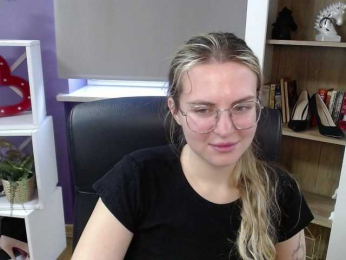 Soft-Zoey bongacams stream image