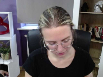 Soft-Zoey bongacams stream image