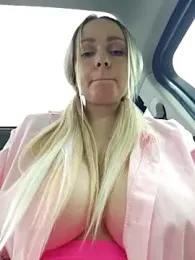 Bondgirl_013 stripchat stream image