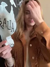 -AngelAri- stripchat stream image