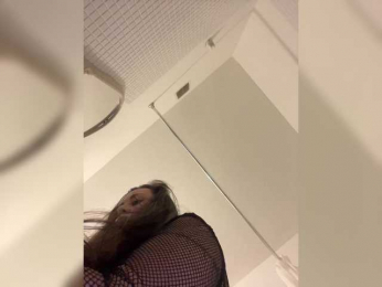 -Hennessy- bongacams stream image