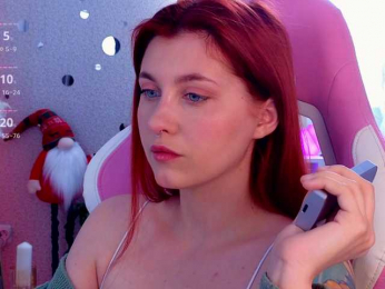 HoneyCherry bongacams stream image