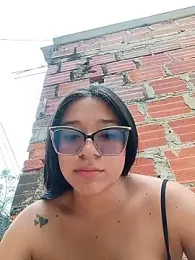 -VICKKY stripchat stream image