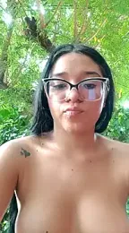 -VICKKY stripchat stream image