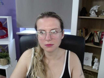 Soft-Zoey bongacams stream image