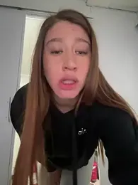 roouse stripchat stream image