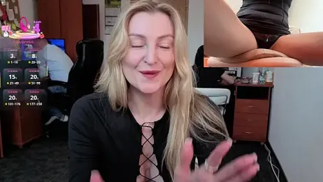 legsLONG stripchat stream image