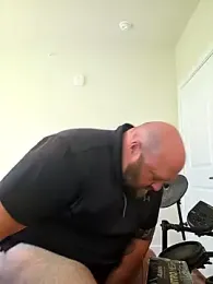 Strong_Bear89 stripchat stream image