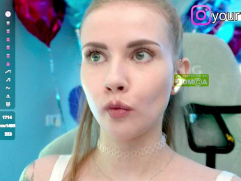 VikkiExtraCheese bongacams stream image