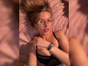 sweetpeach77 bongacams stream image