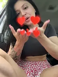 JulliaVegas stripchat stream image