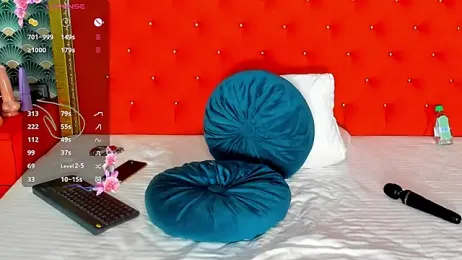 VallerieJones stripchat stream image