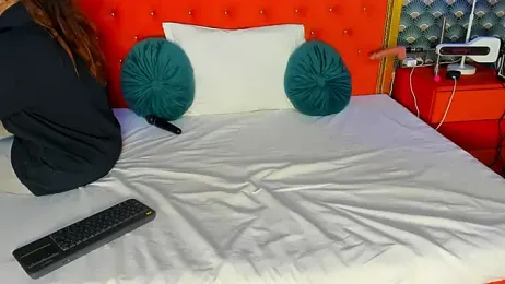 VallerieJones stripchat stream image