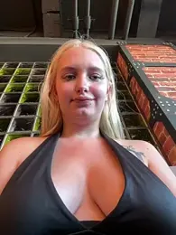 Milkyy_wway stripchat stream image