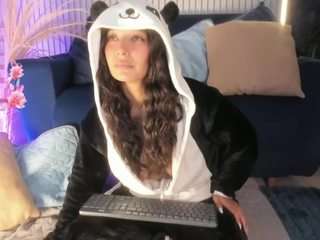 kiimthompson camsoda stream image