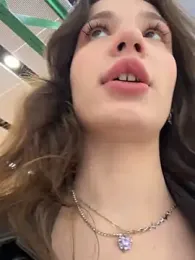 shy_priincess stripchat stream image