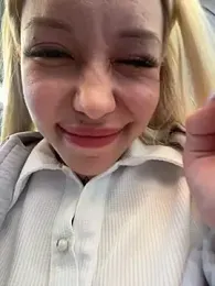 babydolll stripchat stream image