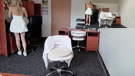 legsLONG stripchat stream image