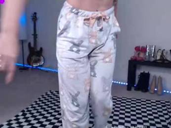 petitebrat chaturbate stream image