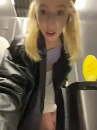 Lia__Love stripchat stream image