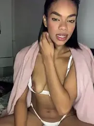 Cammgirlmii stripchat stream image