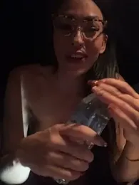 annablisss stripchat stream image