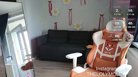 LolyMolli stripchat stream image