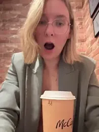 The_Snowwhitee stripchat stream image