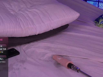 MimiLIttle bongacams stream image