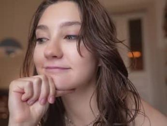 mia_elfie chaturbate stream image